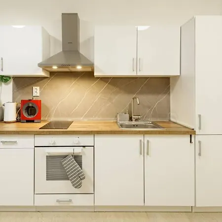 Apartment Spacious Stylish Up To 4ppl Close To Centre Thessaloniki