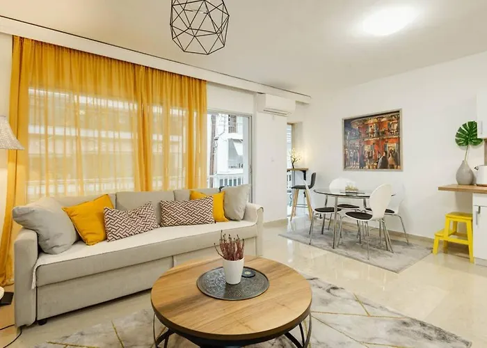 Spacious Stylish Up To 4ppl Close To Centre